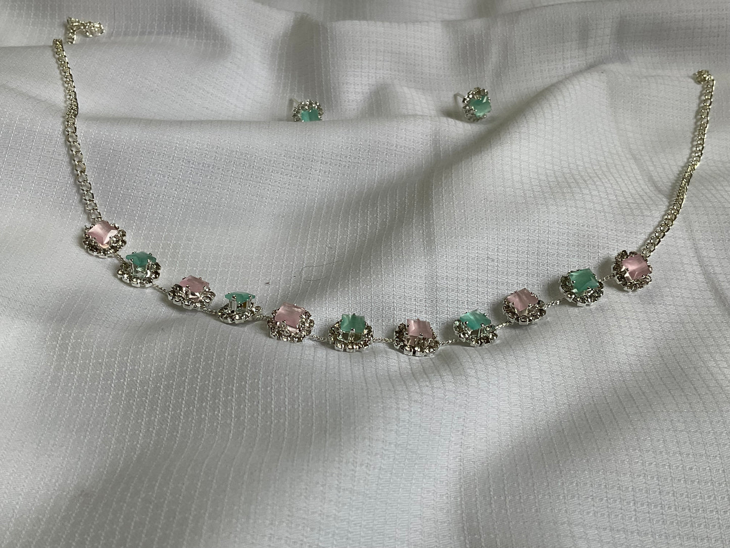 Minimalist bling Neck Set