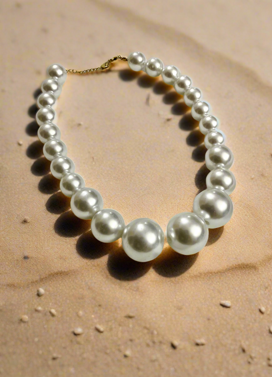 Pearl Chunky Necklace