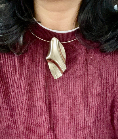 Lustre leaf Neck Piece set