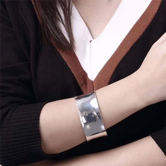 Silver Beaten Antique Bracelet