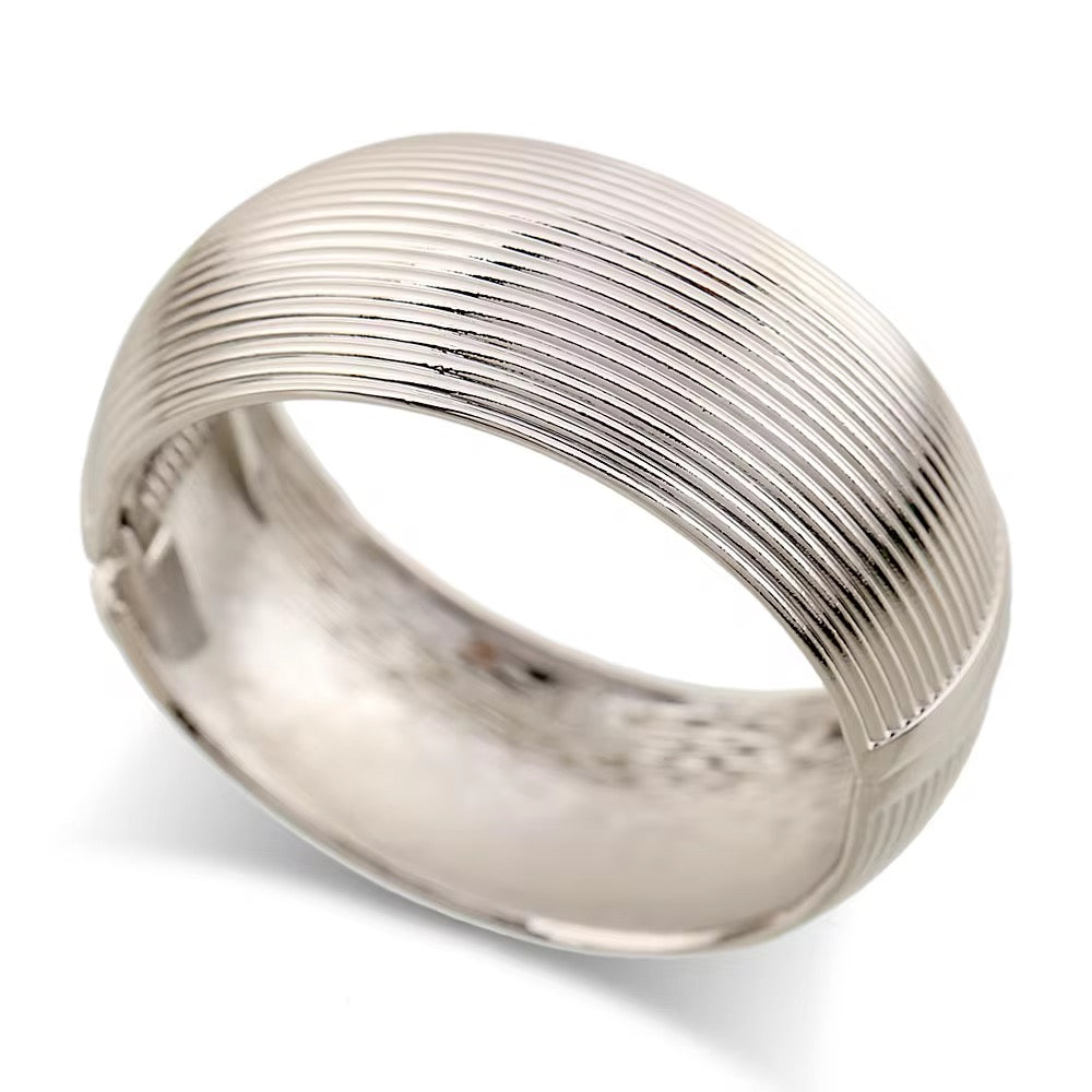 Silver lining Chunky Bracelet