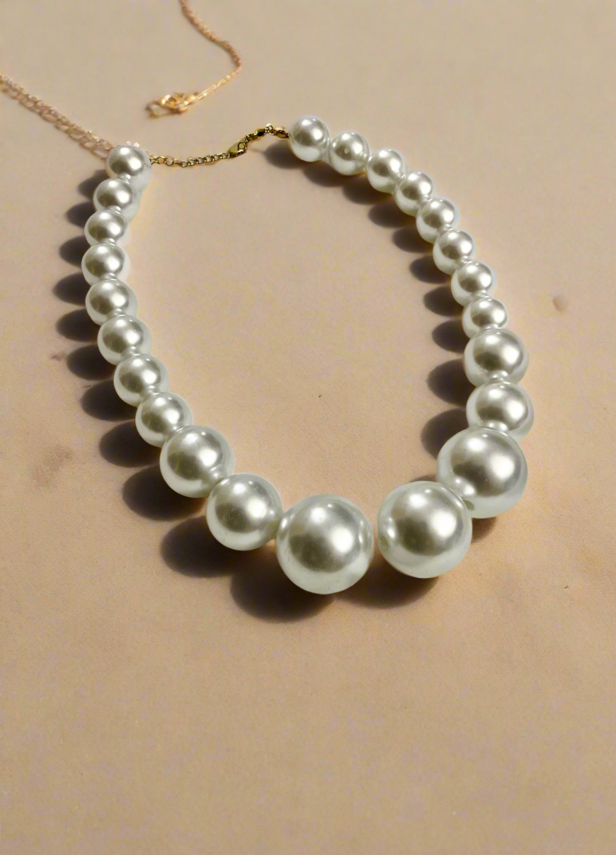 Pearl Chunky Necklace