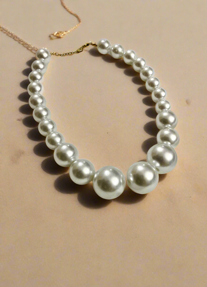 Pearl Chunky Necklace