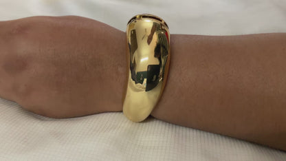 Majesty Cuff bracelet